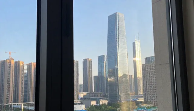 桂林网站设计中注重成本控制的适用条件与选择依据